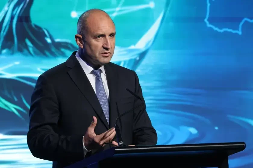 President Radev: The masks have fallen, the biggest fear of the political class in North Macedonia is to recognise the existence of the words "a Bulgarian" and "Bulgarian"