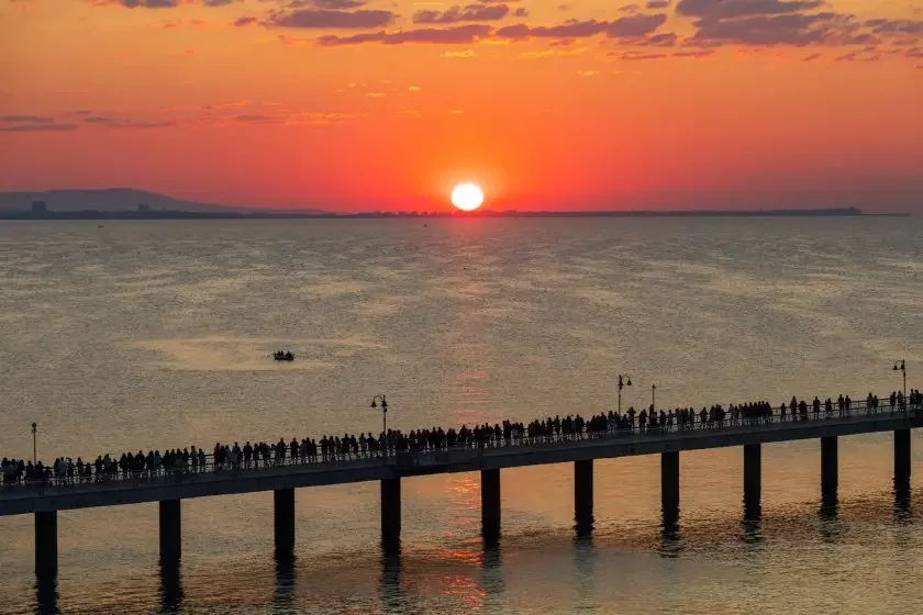 Hundreds will celebrate the sunrise with a concert on the beach in Burgas as part of the Bulgarian tradition of “July Morning”