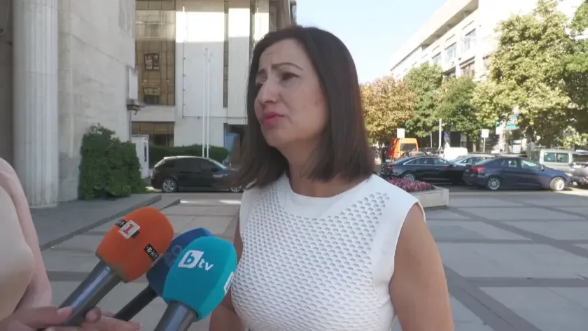 Iliana Ivanova: It is beneficial for Bulgaria to have a nomination for EU Commissioner within the EC's deadline