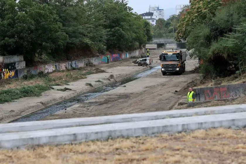 Sofia Municipality gives BGN 2 million for cleaning over 200 parts of riverbeds