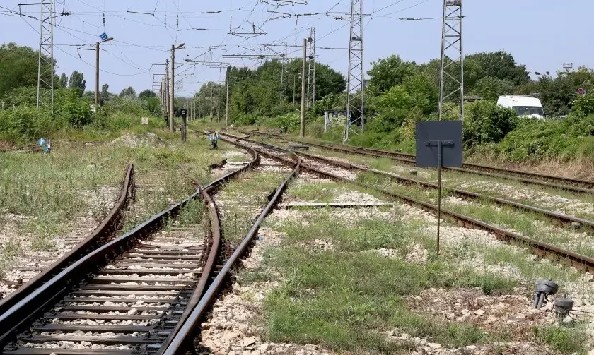 Train hit a car at a level crossing, one person died