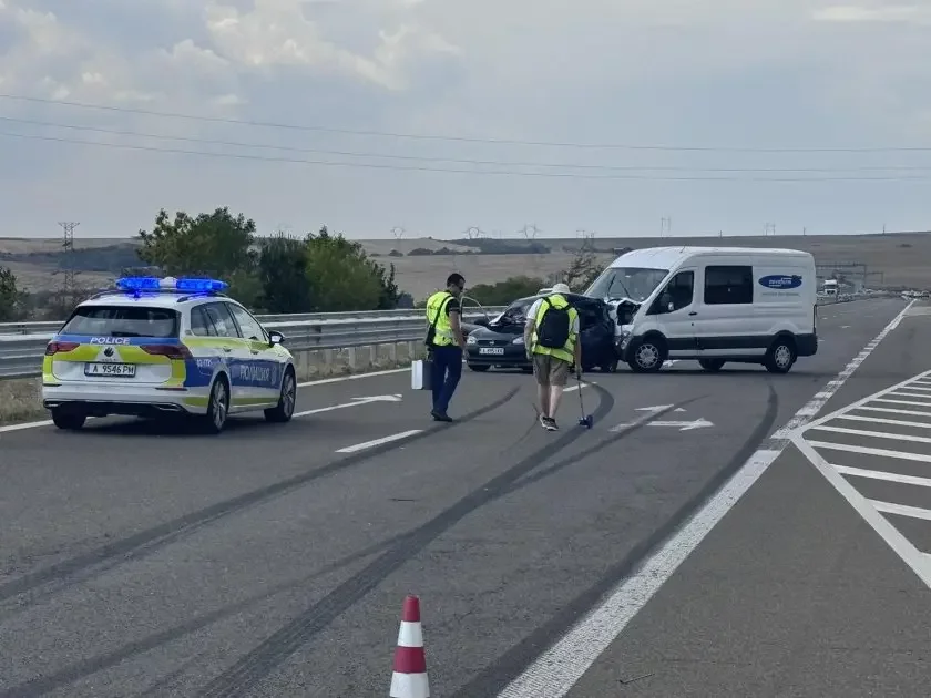 Trakia motorway closed after fatal crash