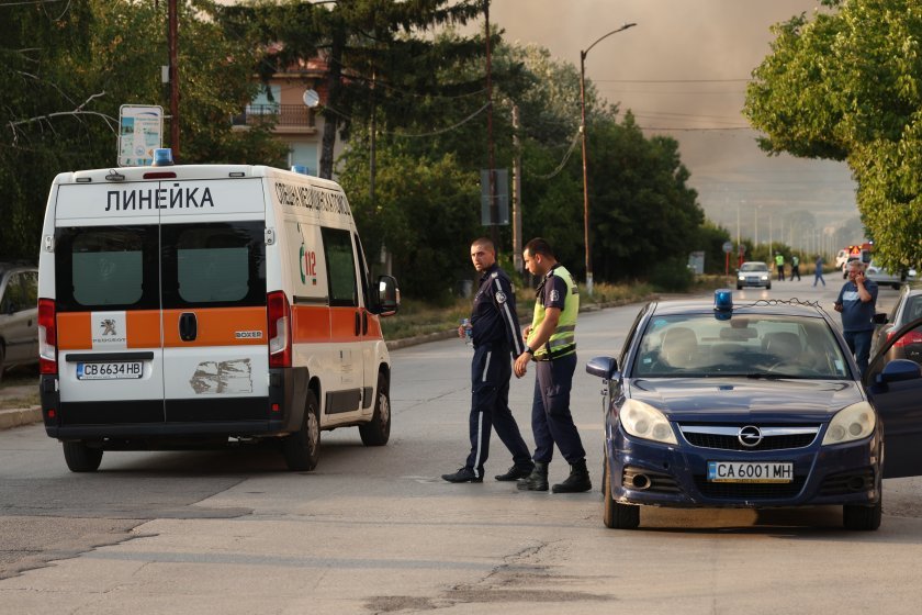 Fireworks warehouses near Elin Pelin in flames, evacuation of residents from houses near the incident begins