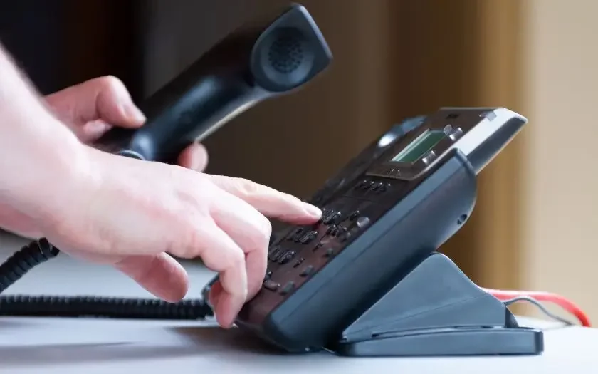 Phone scams on the rise, scammers turn to threats to con victims