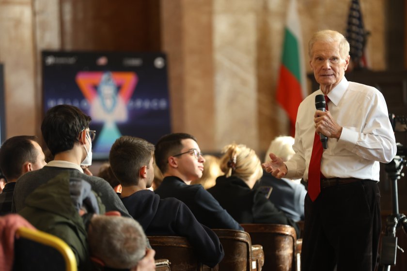 NASA Administrator Bill Nelson met with students at Sofia University