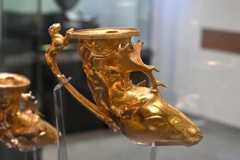 Gold treasures and artefacts from 14 Bulgarian museums go on display at the Getty Museum in Los Angeles