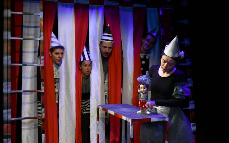 Небивалици с кукли