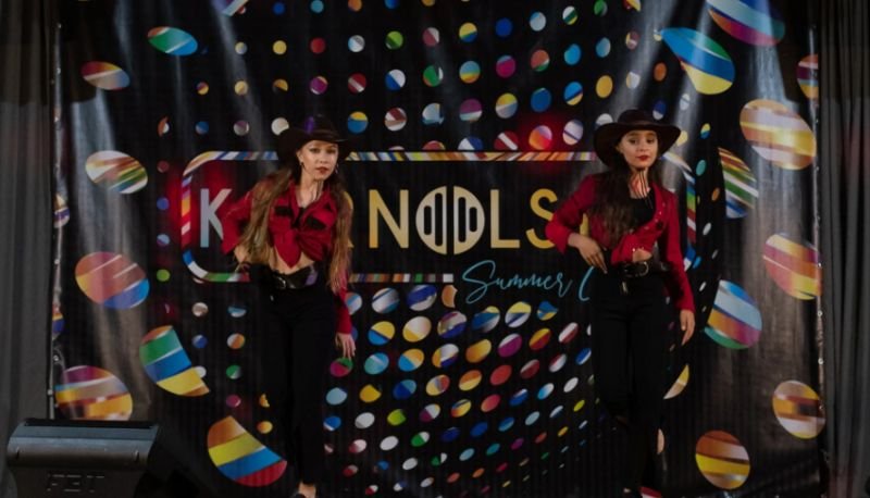 Международен арт фестивал "Karnolsky Summer Camp"