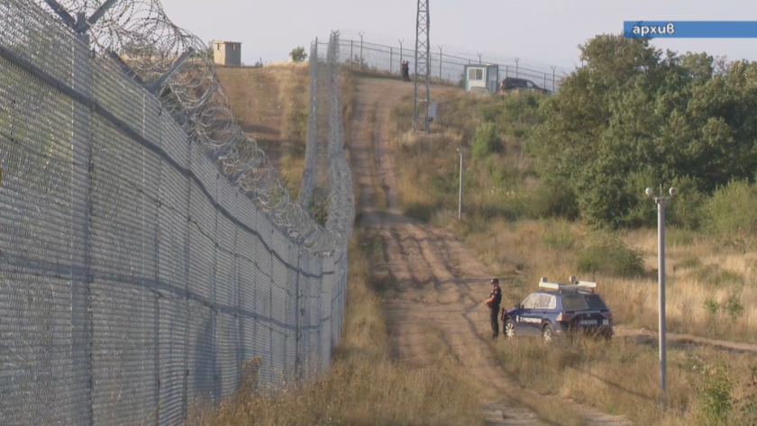 Ülkeye giriş yapmaya çalışan kaçak göçmen vuruldu