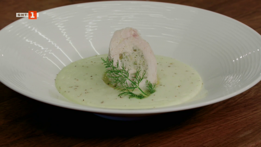 Руладини с гъби и картофено пюре и банички с къпани кори на тиган