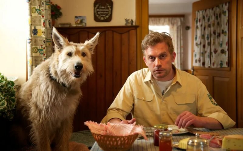 Баварска рапсодия, 8 епизод "Кексови пълчища"