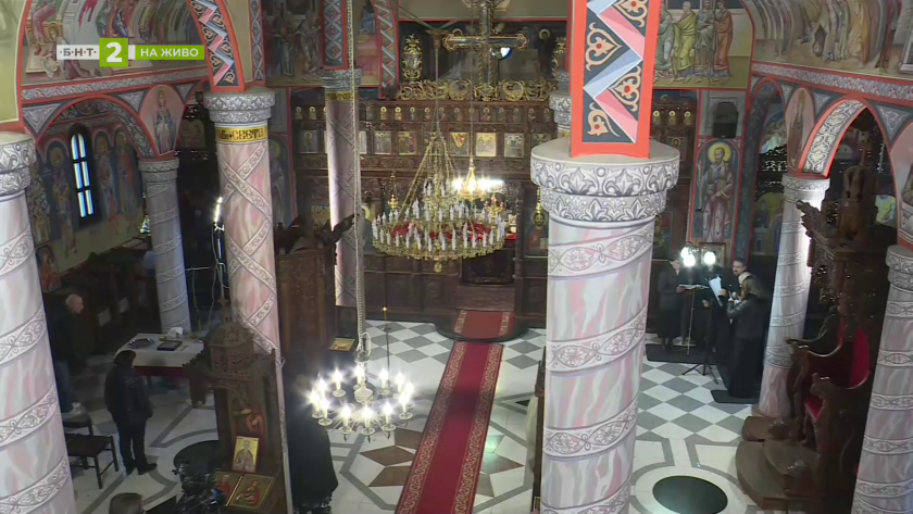 Неделна литургия - 12.10.2025