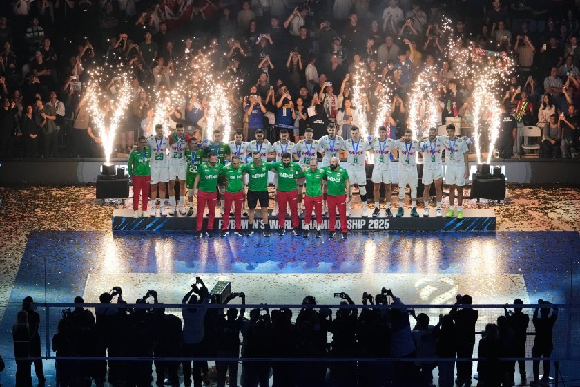 България завоюва сребърните медали от световното първенство по волейбол