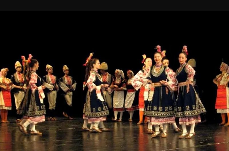 Детство мое - първо и последно