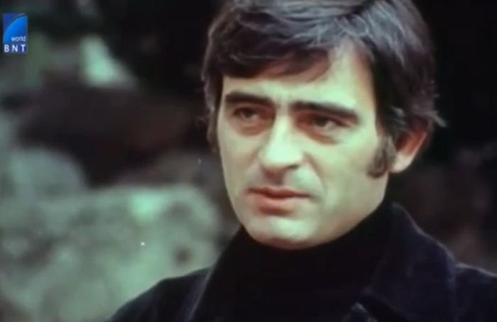 Приключенията на Авакум Захов, През една дъждовна есен - 4 филм