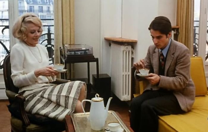 Откраднати целувки