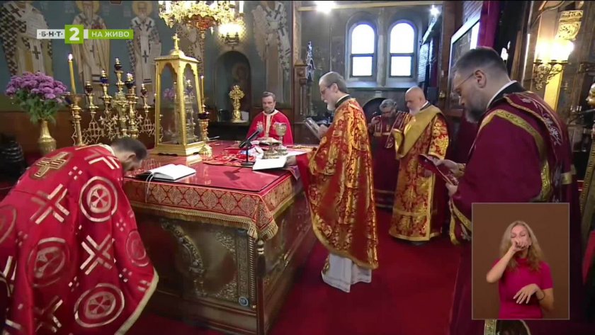 Неделна литургия - 26.10.2025