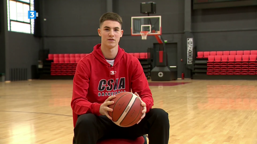 Калоян Колев в “Аз съм...”