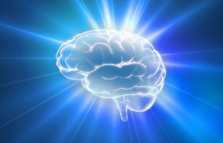 Разпознаването на симптомите на инсулта и адекватните реакции в първия час са решаващи