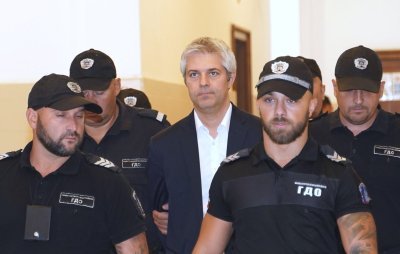 В очакване на развръзката за кметския мандат на Благомир Коцев