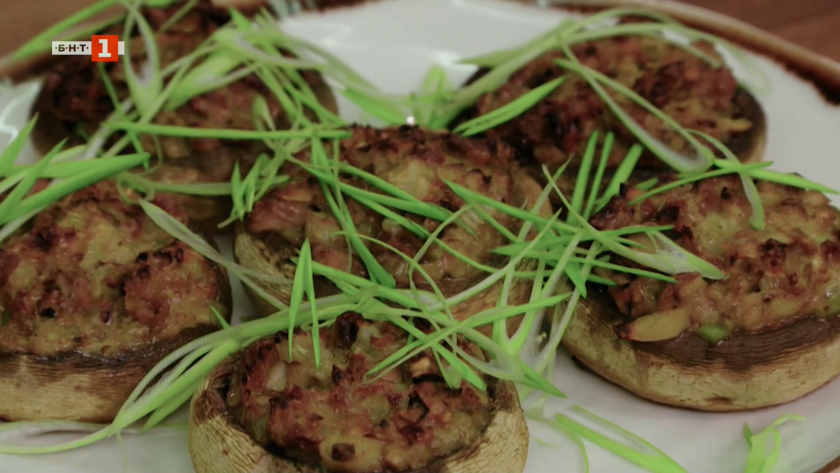 Пълнени гъби със свинско и праз и безглутеново брауни с тиква и орехи