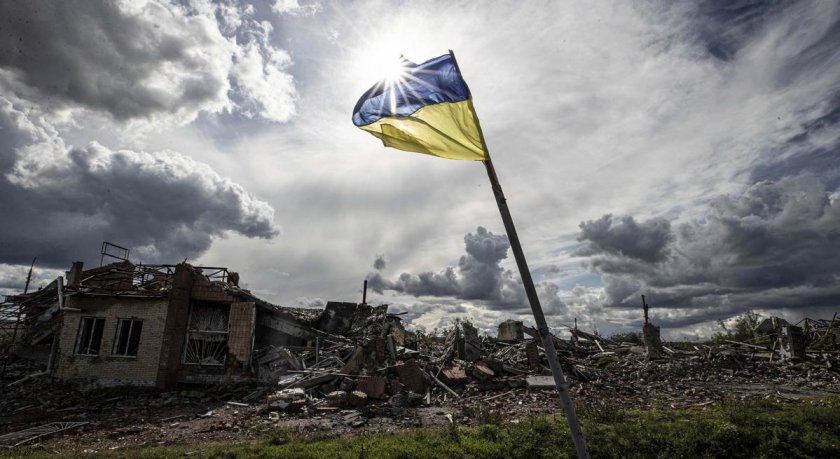 Войната в Украйна: за живота на хората и плановете на световните лидери