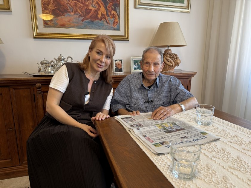 Столетниците