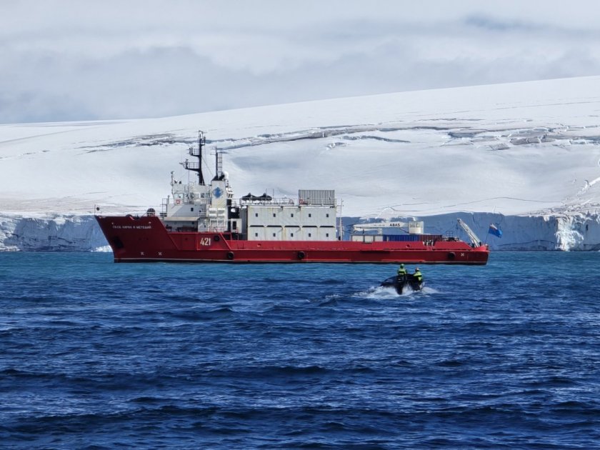 Поредната полярна експедиция на научноизследователския кора "Св. Св. Кирил и Методий" до Антарктида - 15.04.2026