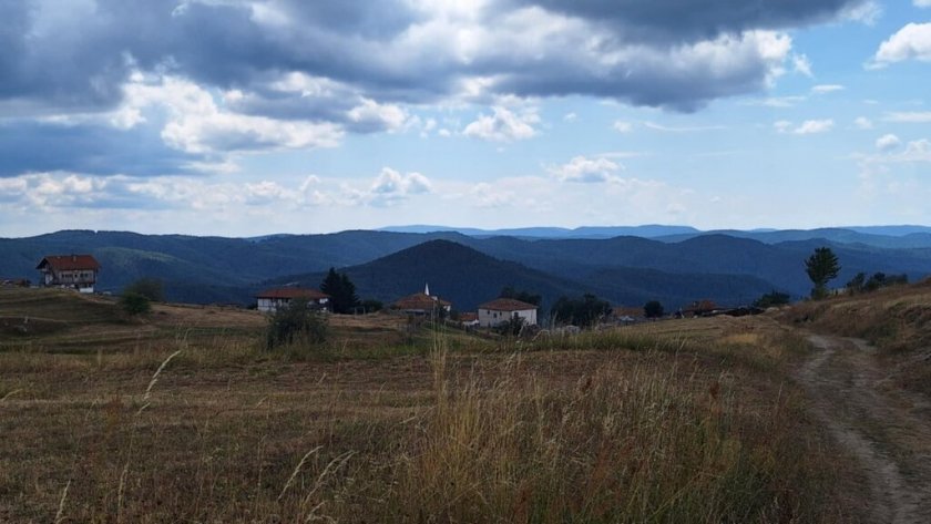 Живот сред красота и борба за оцеляване в село Орцево