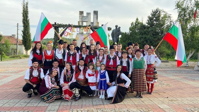 Флашмоб на детски хор &bdquo;Фиала&ldquo; в Панагюрище - 26.05.2026