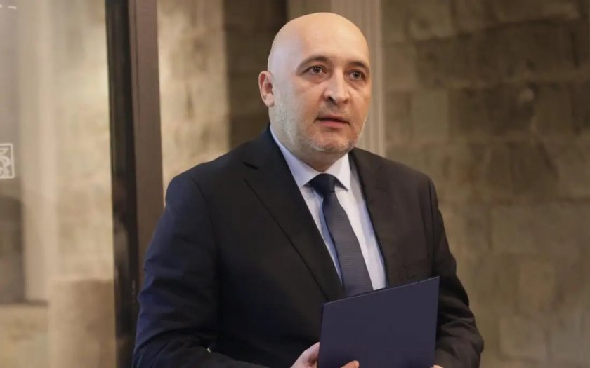 Kırcali Belediye Başkanı Erol M&uuml;m&uuml;n g&ouml;zaltına alındı
