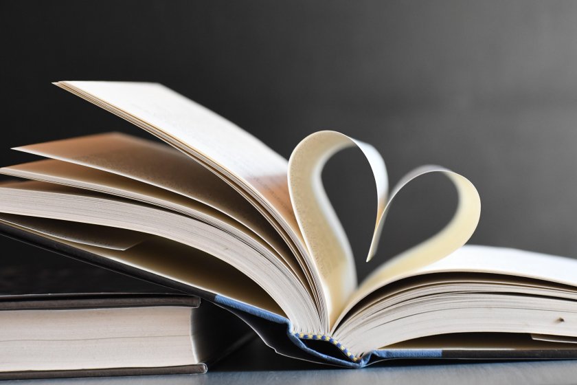 &bdquo;Спаси книга&ldquo; - за любовта към книгите и живия разговор