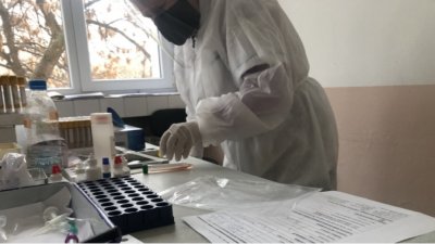 Koronavirüsten bir günde 213 kişi hayatını kaybetti