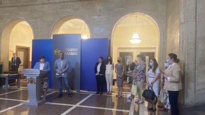 Caretaker Minister of Tourism: Tour operators must prove that they have used the funds paid to them in a proper manner