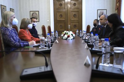 Bulgaria&rsquo;s President met with European Commissioner for Health and Food Safety
