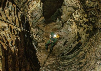 Изследване на най-дълбоката пещера