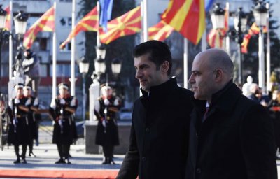Посещението на премиера Кирил Петков в Македония - какво е постигнато и какво следва?
