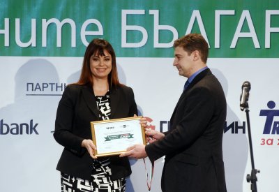Мариана Векилска и екипът на „България в 60 минути“ с отличие „Достойните българи” на “24 часа”
