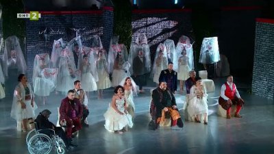 "Севилският бръснар" от Джоакино Росини и "Фалстаф" от Джузепе Верди