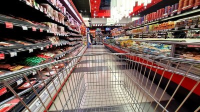 Income and inflation: Basic foods in Bulgaria doubled in price over a year