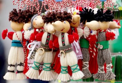 The Bulgarian tradition of Martenitsa on March 1 (pictures)