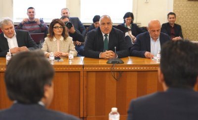 Leaders of first and second largest parliamentary groups met, Borissov asked WCC-DB to present their proposal on a government line-up, WCC-DB consider talk about governance programme