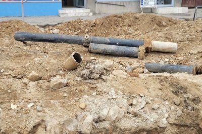 Недоволство в Карлово заради смяна на водопровод, която продължава девети месец