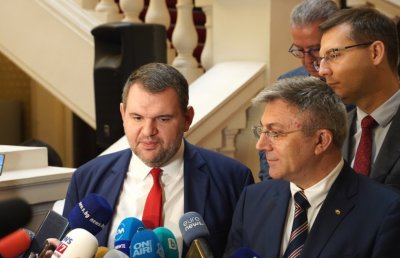 MP Peevski gave up his seat in the Constitutional Affairs Committee - there will be only experts in its composition