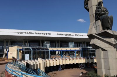 Sofia Central Railway Station temporarily closed due to unattended bag