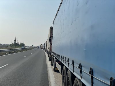 After a check by BNT: Trucks do not respect the ban on driving in high temperatures