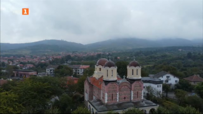 Храм "Св. Георги Победоносец" в град Вършец