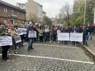 Agricultural producers, livestock farmers staged a protest in Sofia, demanding Agriculture Minister's resignation