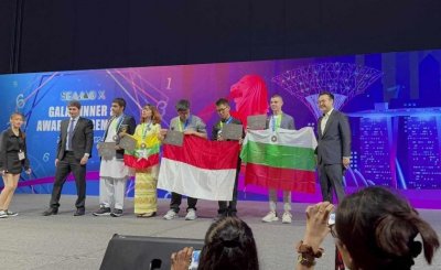 Bulgarian student won a medal at the Mathematical Olympiad in Singapore