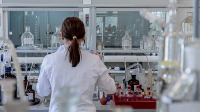 Жените в химията и техните постижения